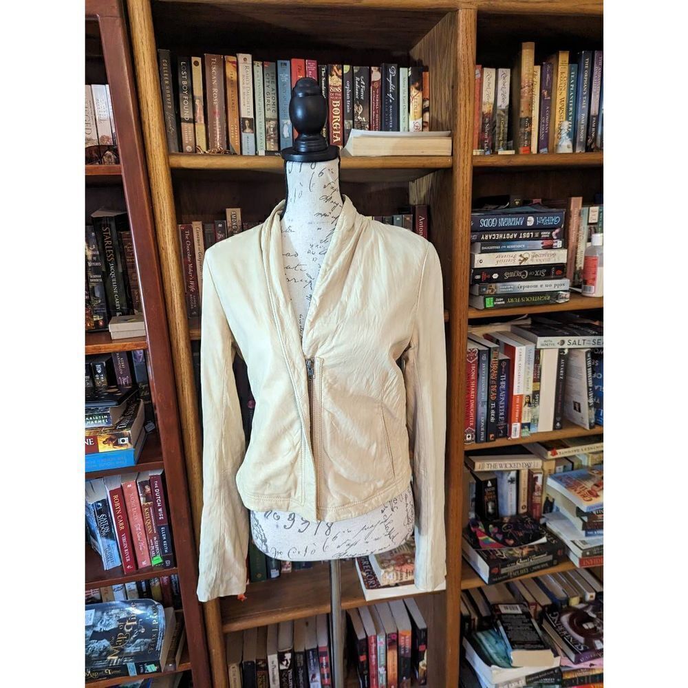 Theory ivory leather bomber style jacket off center zip sz xs